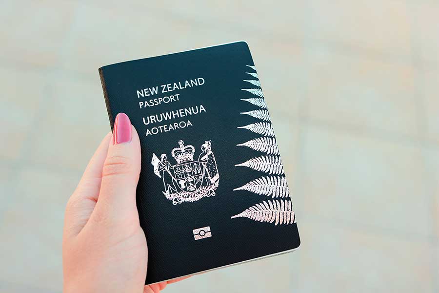 Новозеландский паспорт, который могут получить россияне, украинцы и белорусы