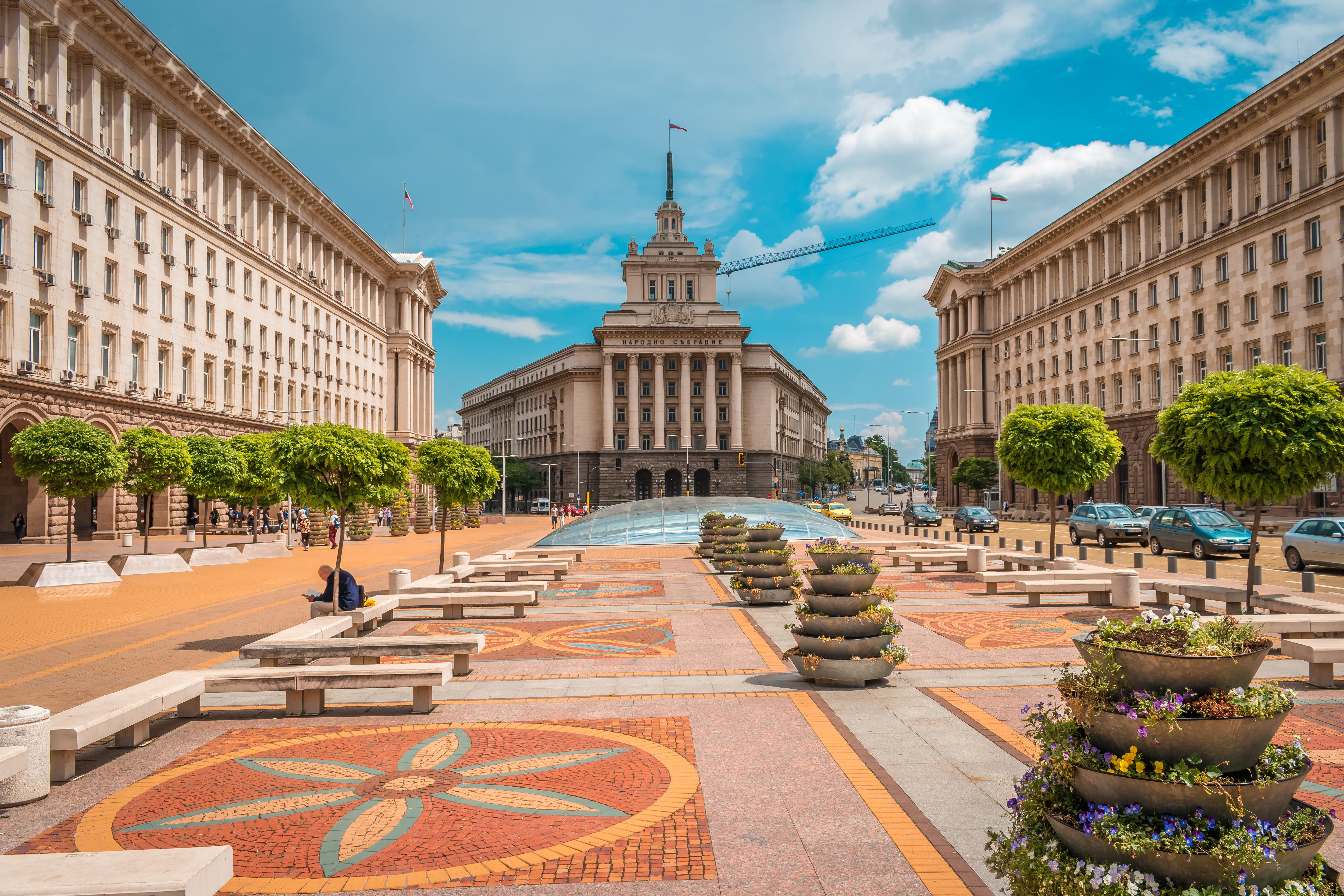 Площадь в Софии, столице Болгарии, ВНЖ которой можно оформить