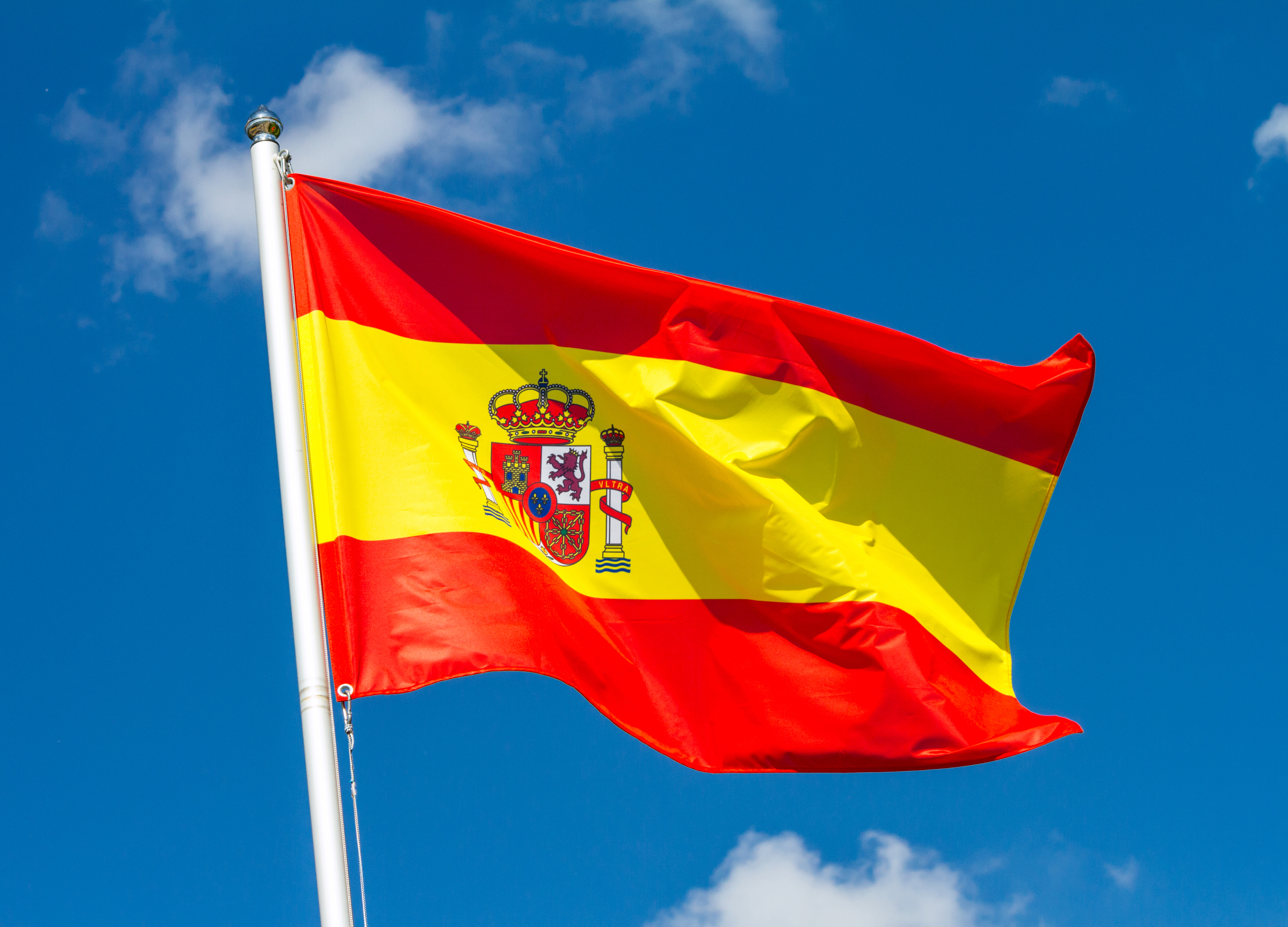 Флаг Испании, ВНЖ которой могут о