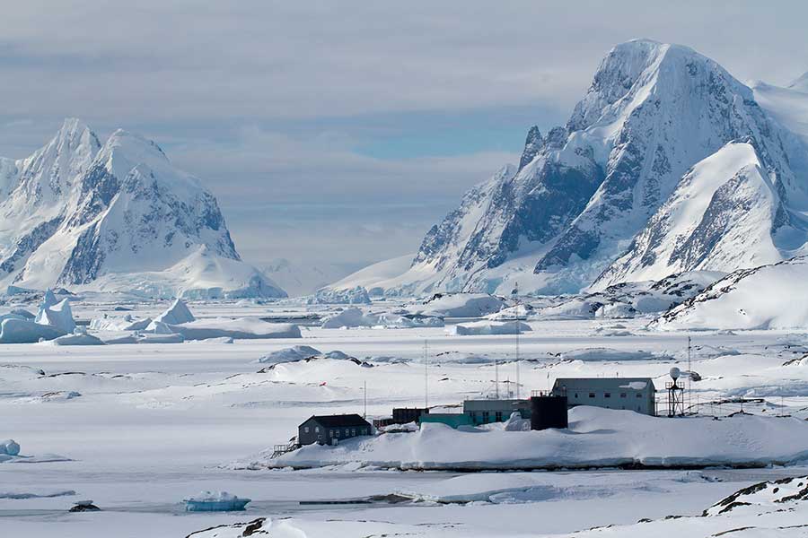 Научно исследовательская станция в Антарктиде, где работа доступна для иностранцев